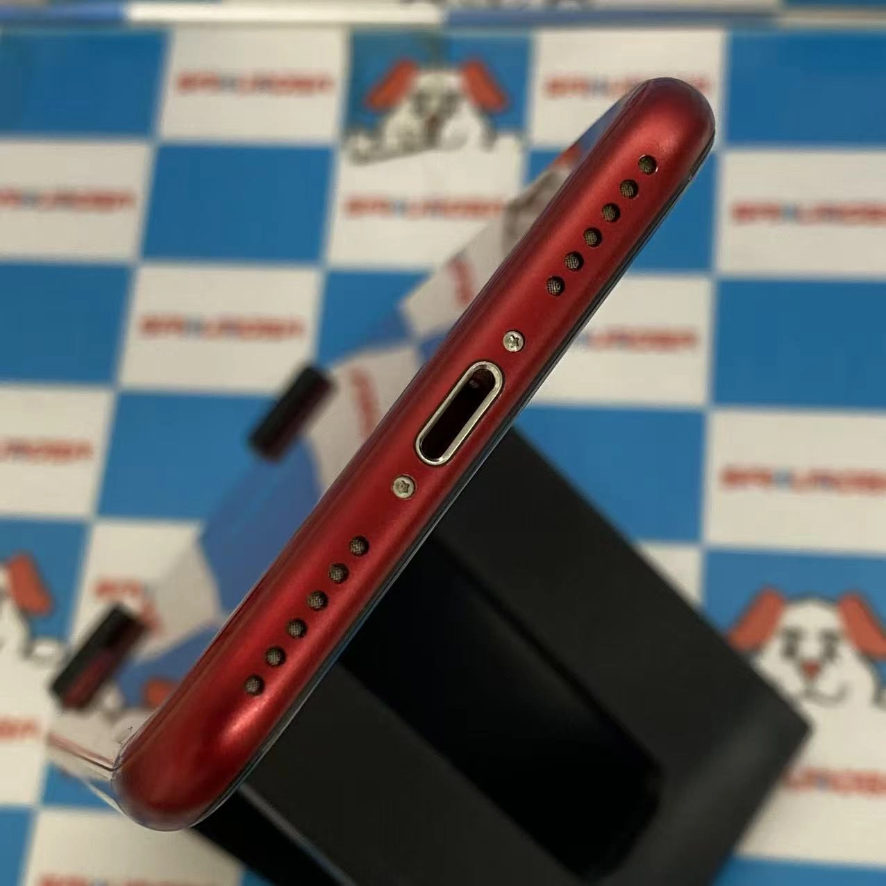 iPhoneSE 第3世代 64GB Product Red MMYE3J/A AU版SIMフリー訳あり品