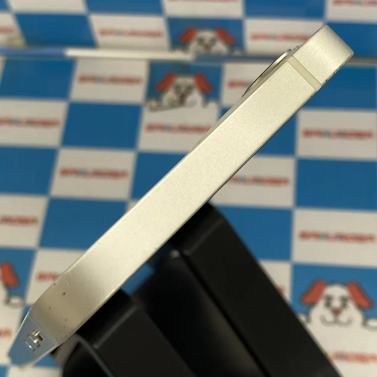 iPhone12 256GB ホワイト MGJ13J/A SoftBank版SIMフリージャンク品