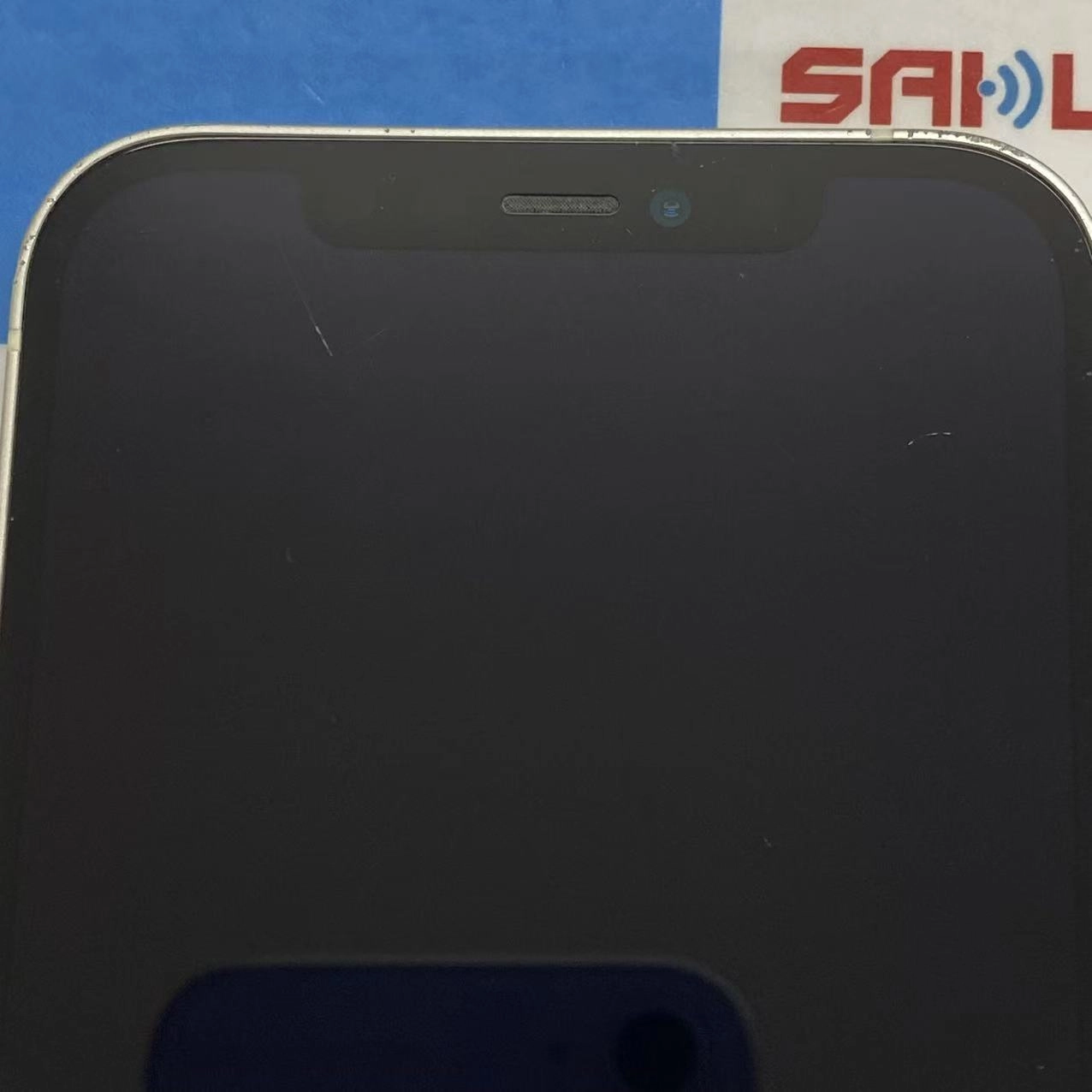 iPhone12 256GB ホワイト MGJ13J/A SoftBank版SIMフリージャンク品
