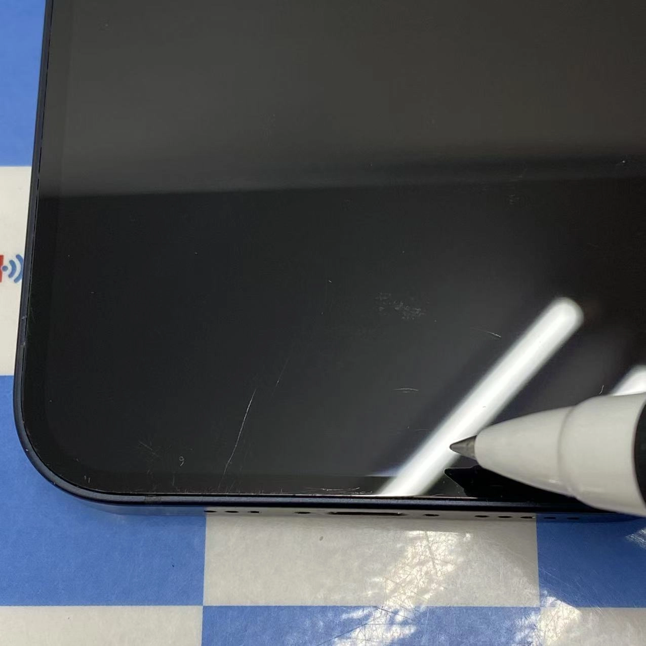 iPhone12 256GB ブラック MGJ03J/A Apple版SIMフリー 訳あり品