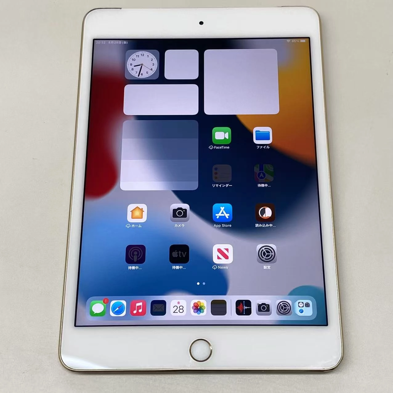 iPad mini 第4世代 Wi-Fi+Cellular モデル 32GB ゴールド MNWG2J/A AU版SIMフリー au