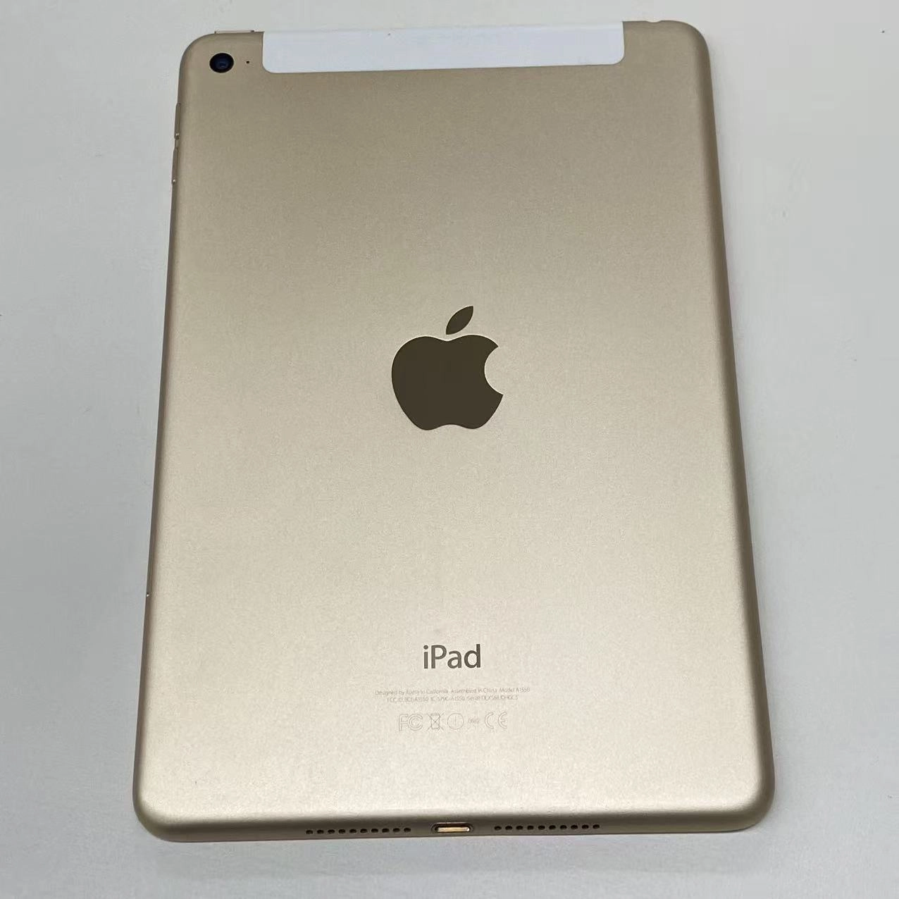 iPad mini 第4世代 Wi-Fi+Cellular モデル 32GB ゴールド MNWG2J/A AU版SIMフリー au