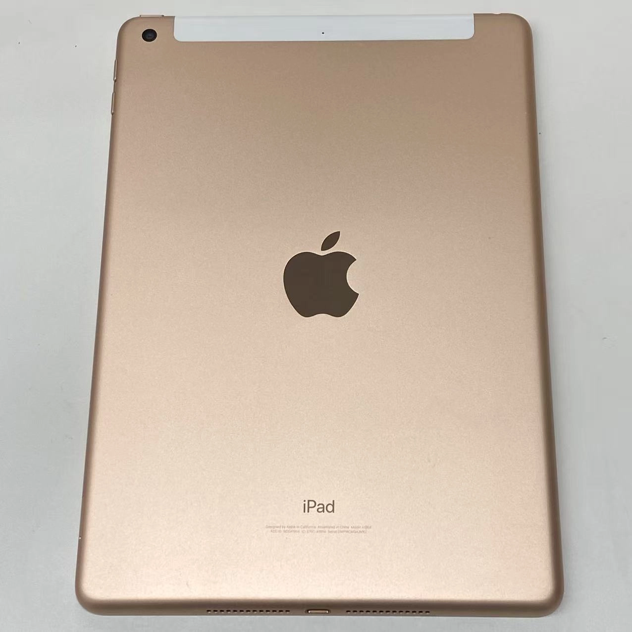 iPad 第6世代 Wi-Fi+Cellularモデル 32GB MRM02J/A SoftBank版SIMフリー 訳あり品 ゴールド