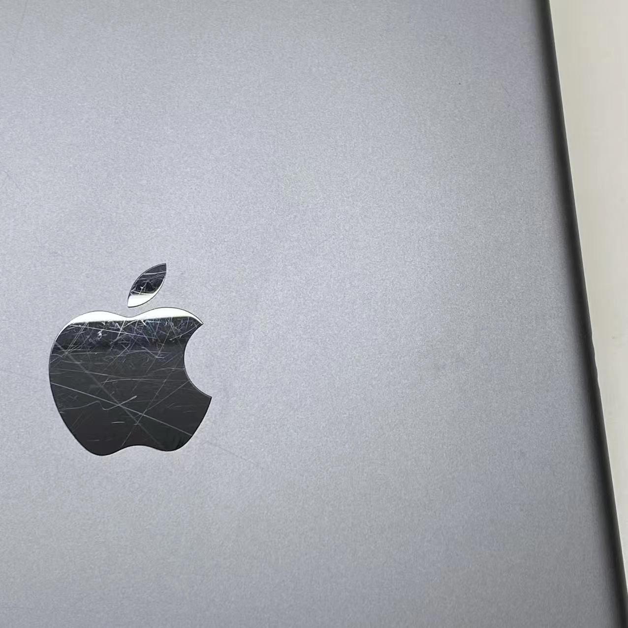 iPad 第9世代 Wi-Fi+Cellularモデル 64GB スペースグレイ MK473J/A SoftBank版SIMフリー