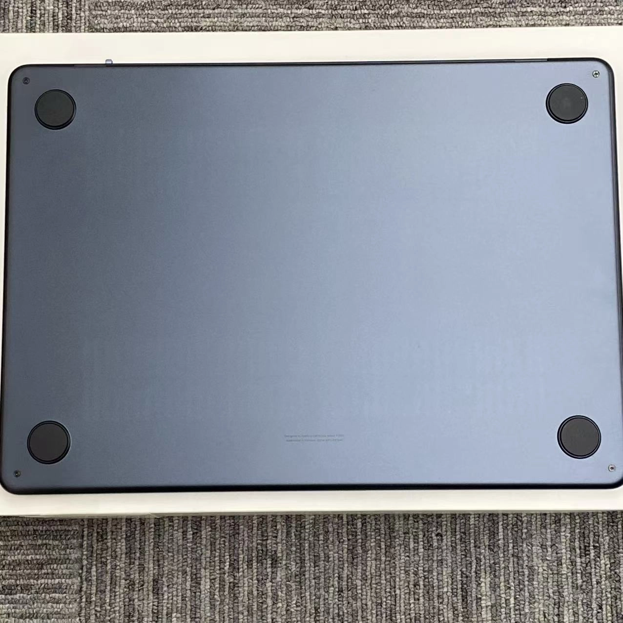 MacBook Air 13インチ Mid2022 Apple M2 16GB/512GB ミッドナイト A2681 美品