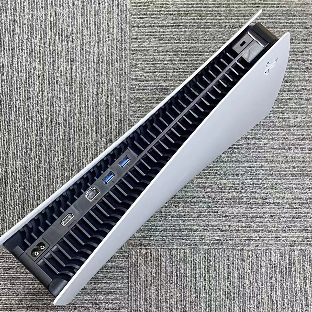PlayStation 5 デジタル・エディション 825GB ホワイト CFI-1100B01 美品
