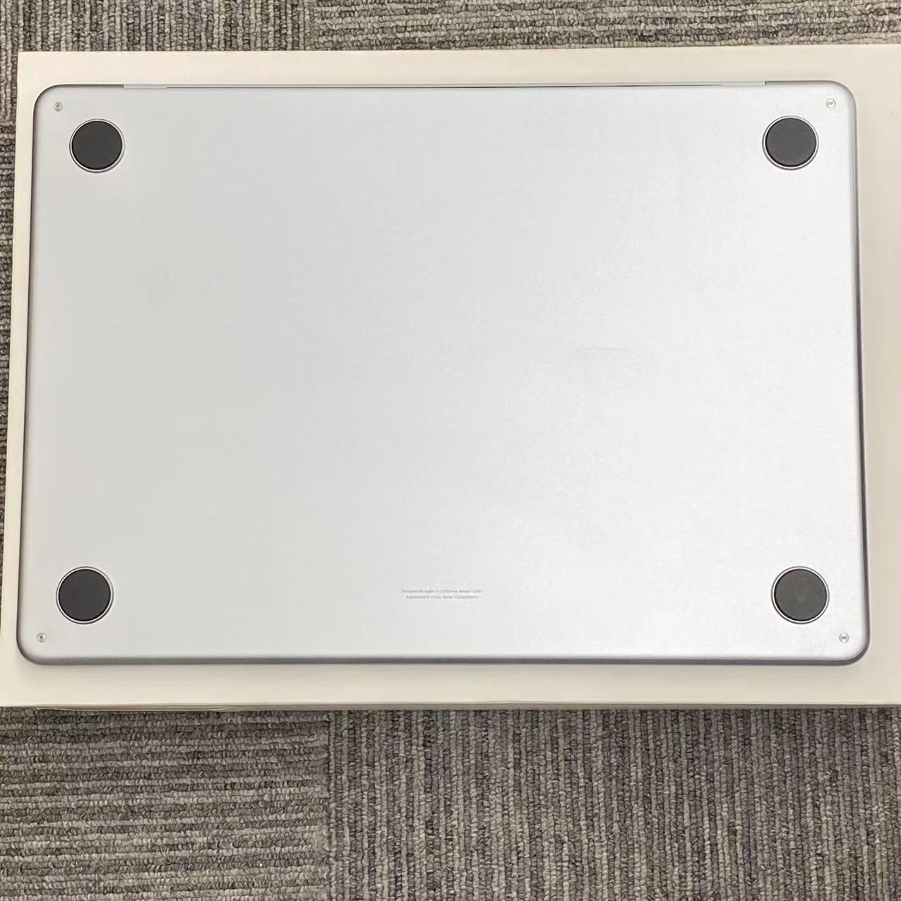 MacBook Air (13-inch, M4, 2025) 24GB/1TB スカイブルー Z1H900033 美品