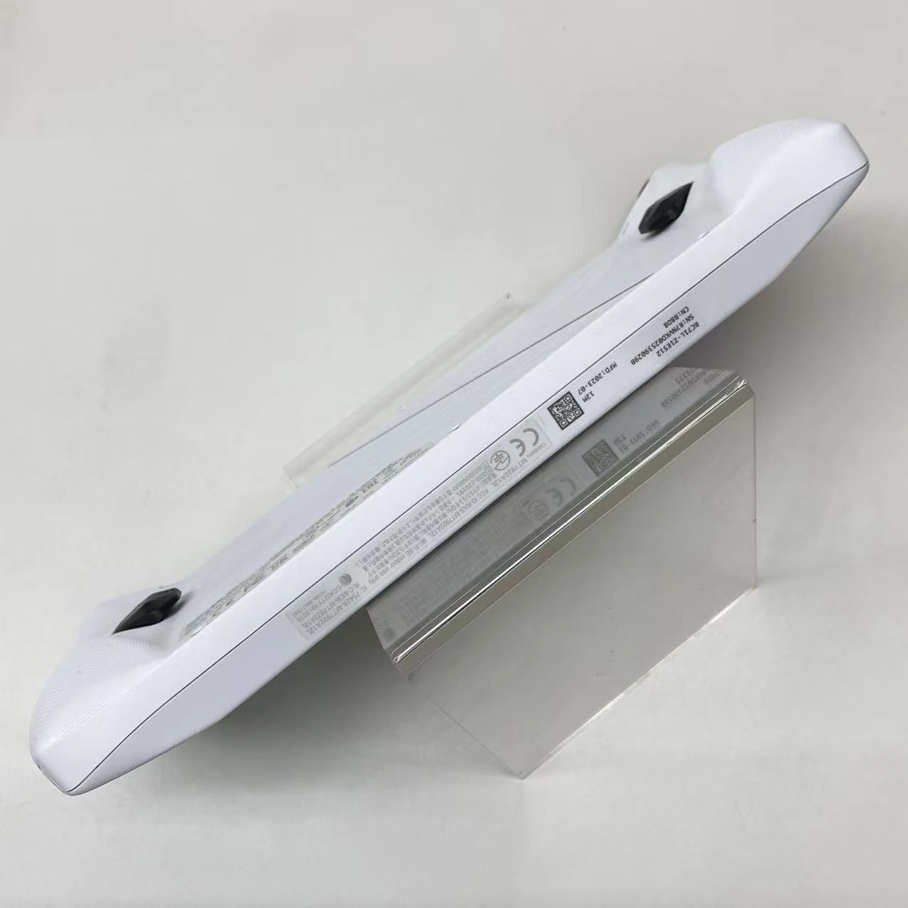 ポータブルゲーミングPC ROG Ally (2023) RC71L 16GB/512GB ホワイト RC71L-Z1E512