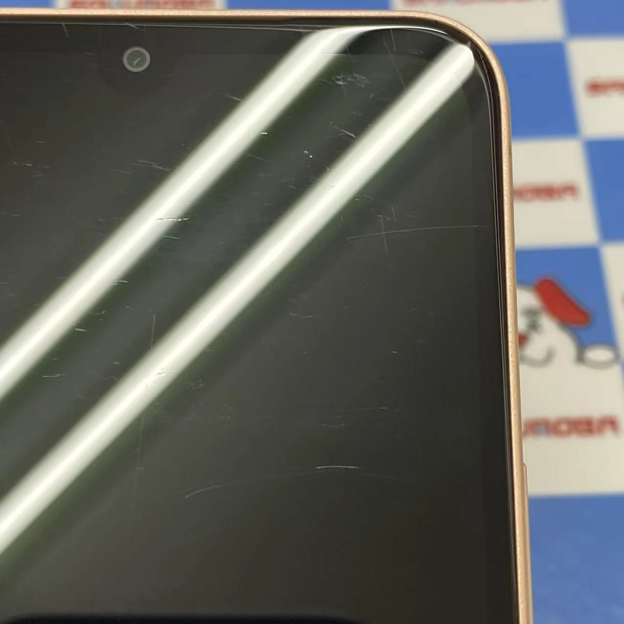 arrows We2 64GB ライトオレンジ F-52E docomo版SIMフリー