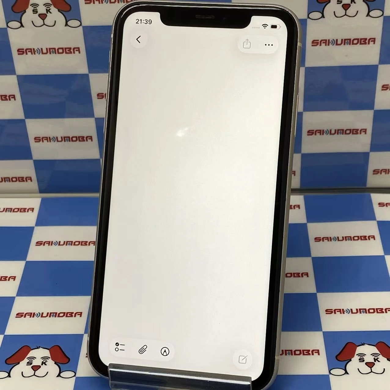 iPhone11 128GB ホワイト MHDJ3J/A docomo版SIMフリー 訳あり品