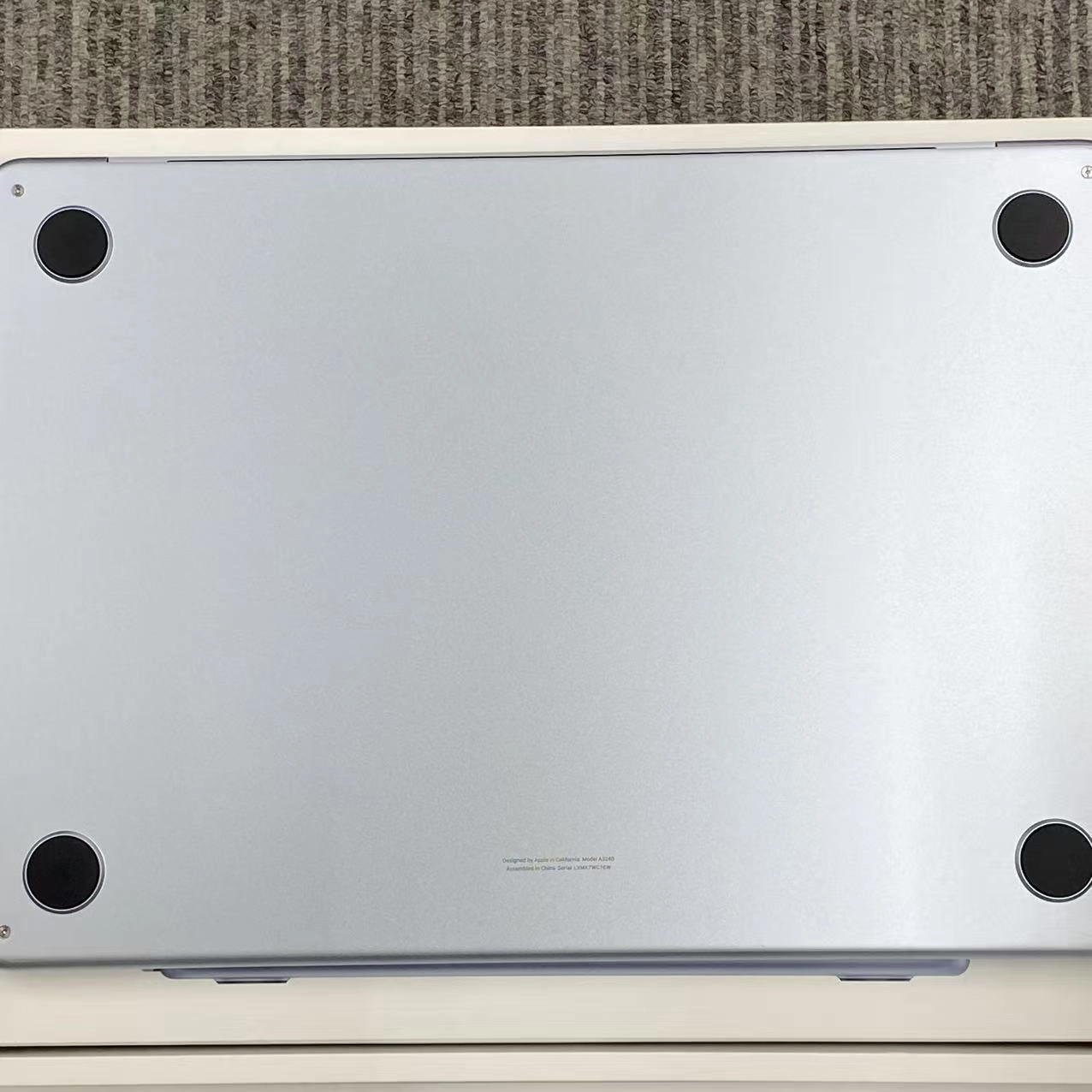 MacBook Air 13インチ Early2025 Apple M4 16GB/512GB ブルー A3240 美品