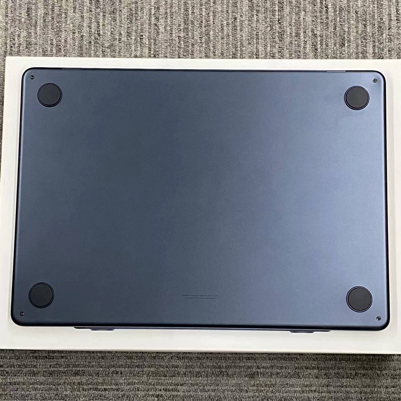 MacBook Air 13インチ Early2025 Apple M4 24GB/512GB ミッドナイト MC6C4J/A 美品