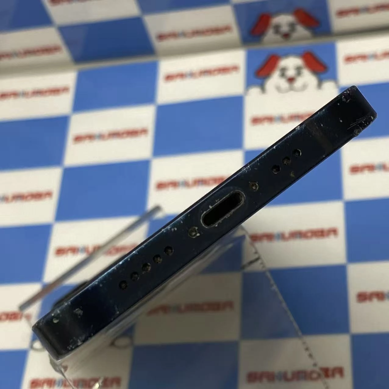 iPhone12 64GB ブラック MGHN3J/A docomo版SIMフリー ジャンク品
