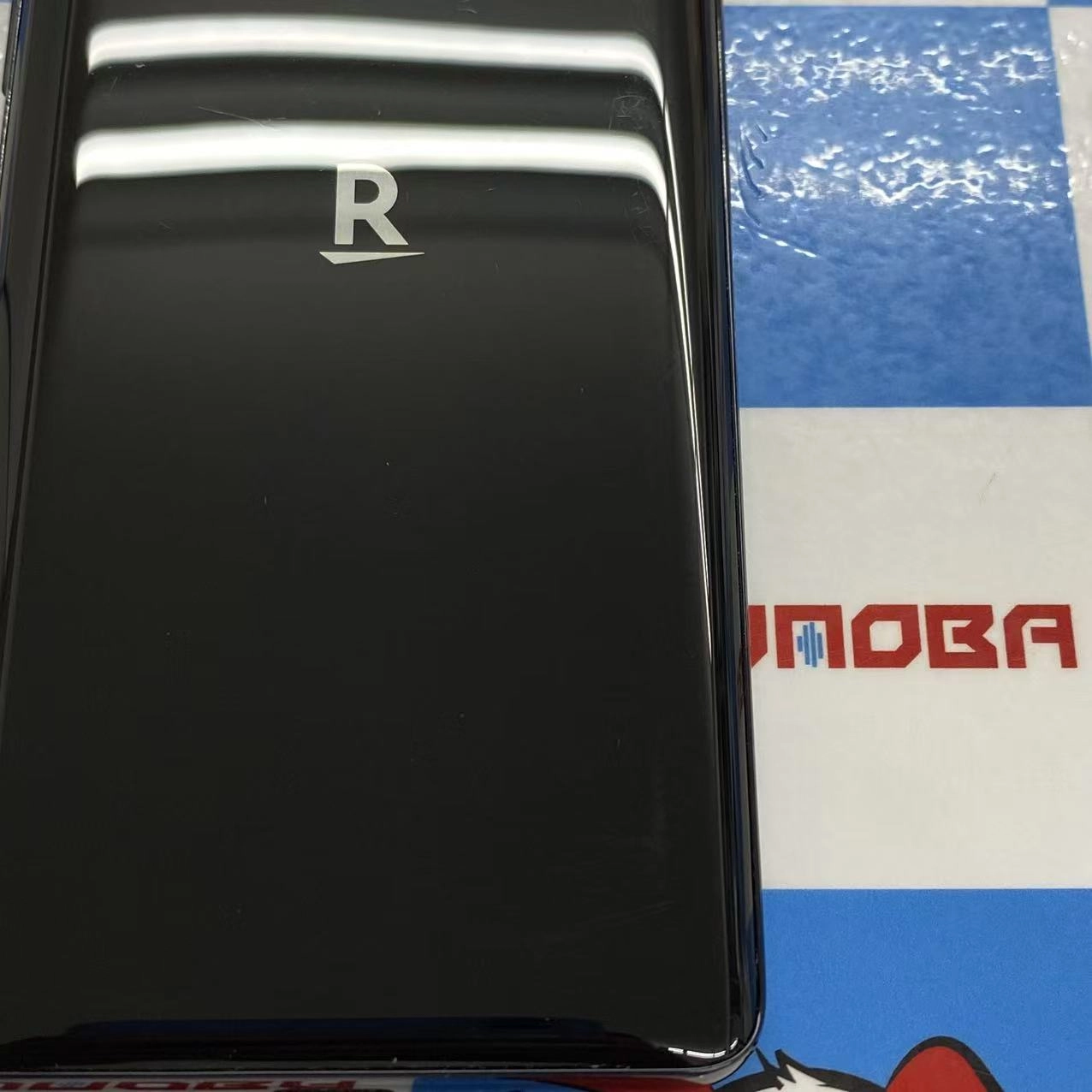 Rakuten Hand 5G 4GB/128GB ブラック P780 楽天モバイル版SIMフリー
