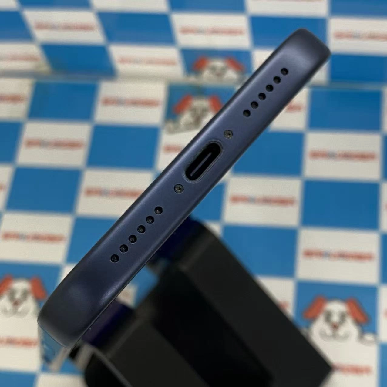 iPhone 17 Pro Max 512GB ディープブルー MFYE4J/A AU版SIMフリー美品 au