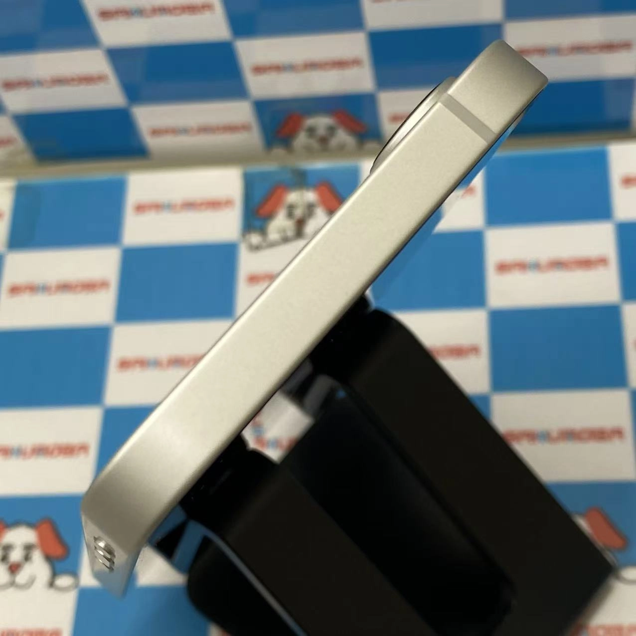 iPhone 17e 256GB ホワイト MHRP4J/A 楽天モバイル版SIMフリー 新品同様