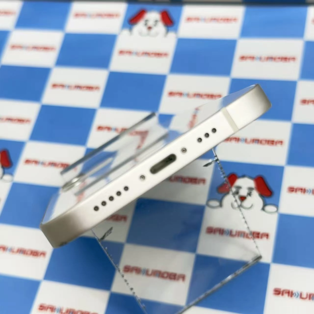 iPhone12 64GB ホワイト MGHP3J/A docomo版SIMフリー