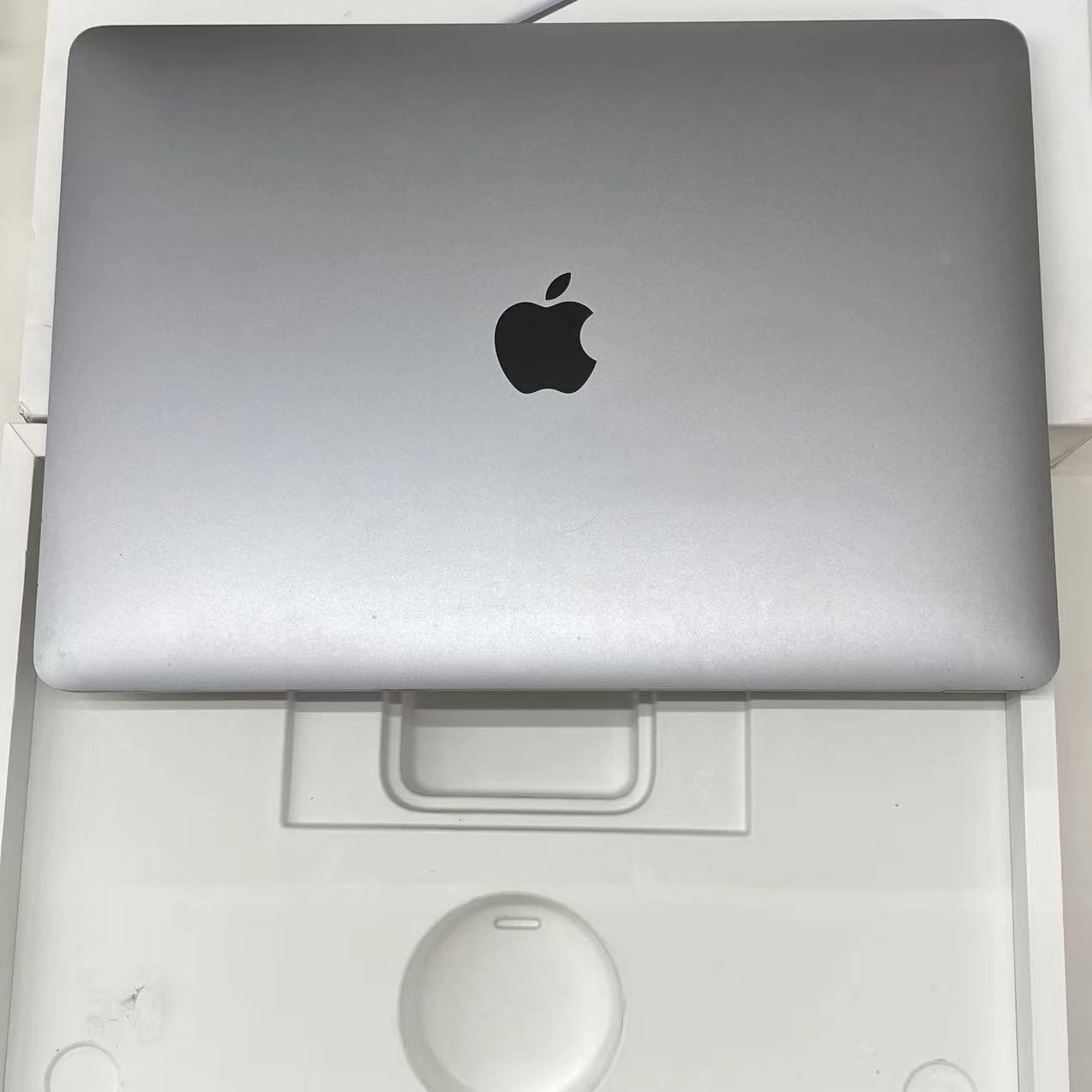 MacBook Pro 13インチ Mid2020 Corei5 1.4GHz 8GB/512GB スペースグレー MXK52J/A ジャンク品