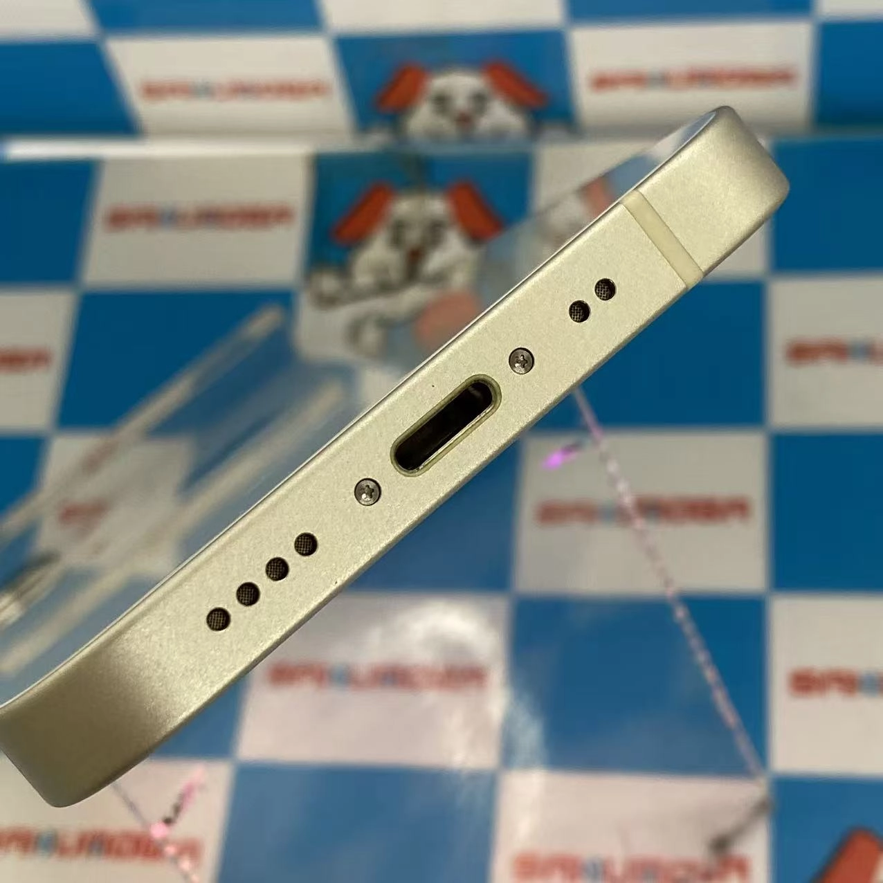 iPhone12 mini 64GB ホワイト MGA63J/A docomo版SIMフリー 極美品
