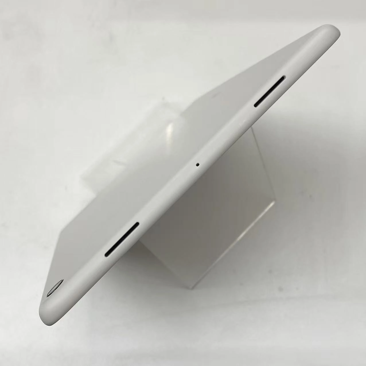 Google Pixel Tablet Wi-Fi 第1世代 充電スピーカーホルダーなし 8GB/128GB GTU8P 美品 Hazel