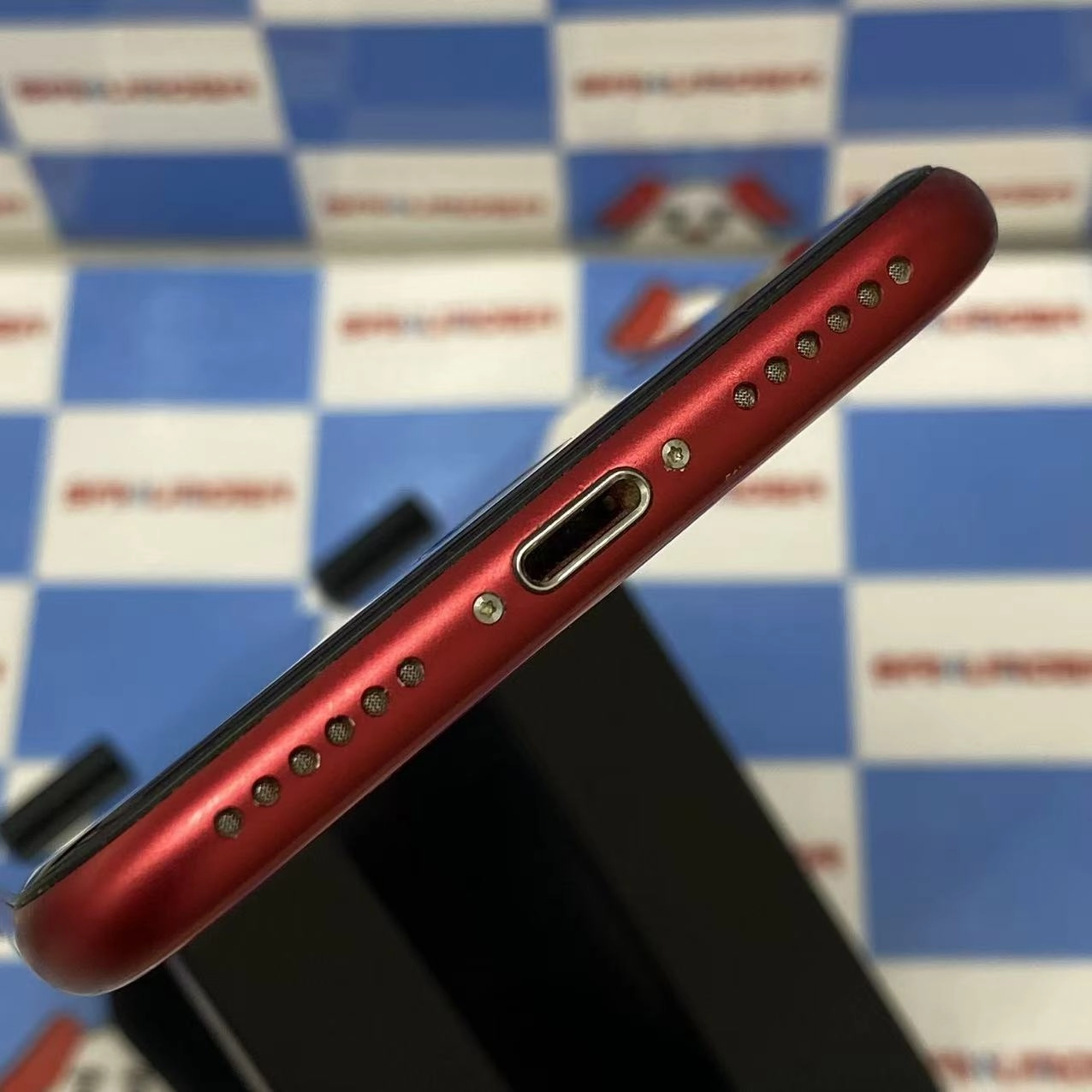 iPhoneSE 第2世代 256GB Product Red MXVV2J/A SIMフリー
