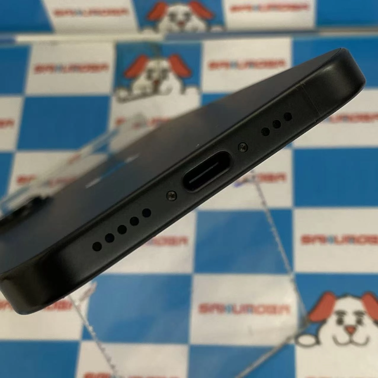 iPhone16 128GB ブラック MYDQ3J/A AU版SIMフリー 美品 au
