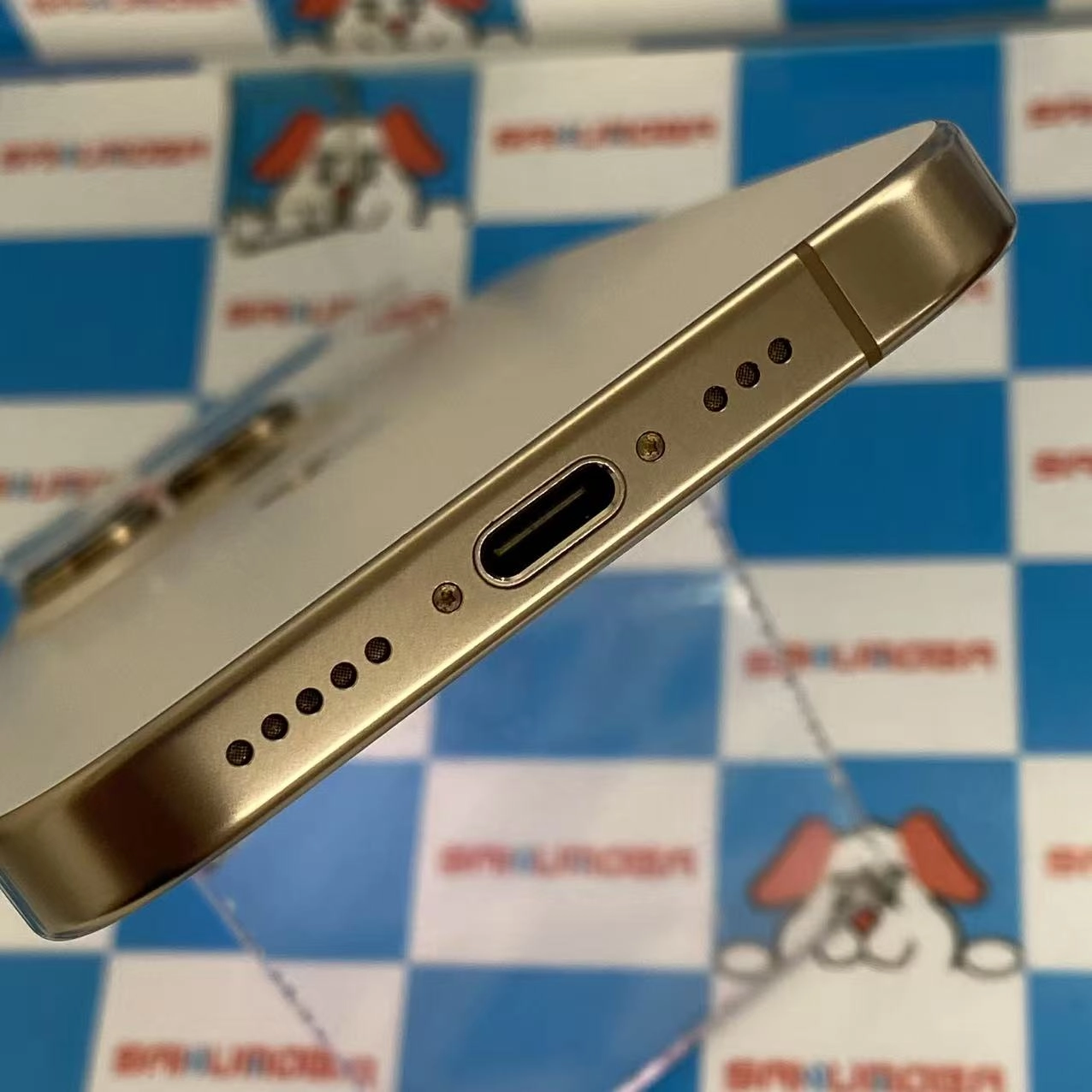 iPhone16 Pro 256GB デザートチタニウム MYN23J/A SIMフリー 美品