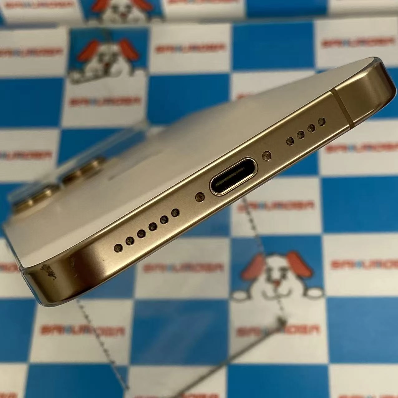 iPhone16 Pro Max 256GB デザートチタニウム MYWJ3J/A AU版SIMフリー au