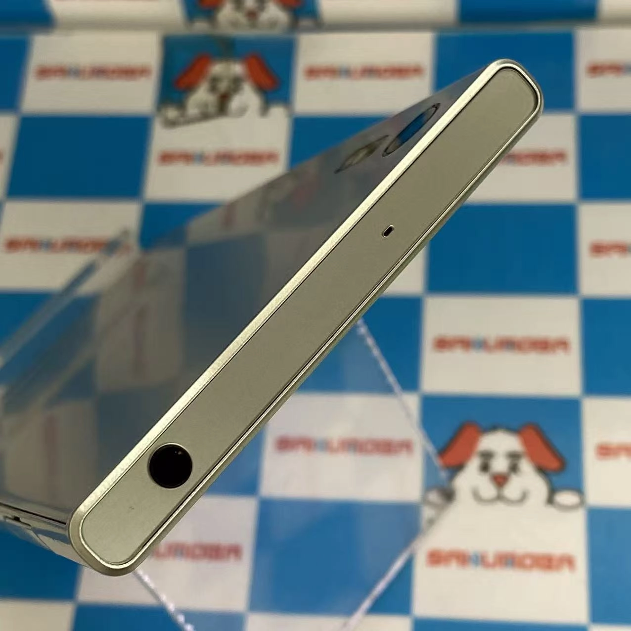 Xperia XZ 32GB シルバー SOV34 AU版SIMフリージャンク品