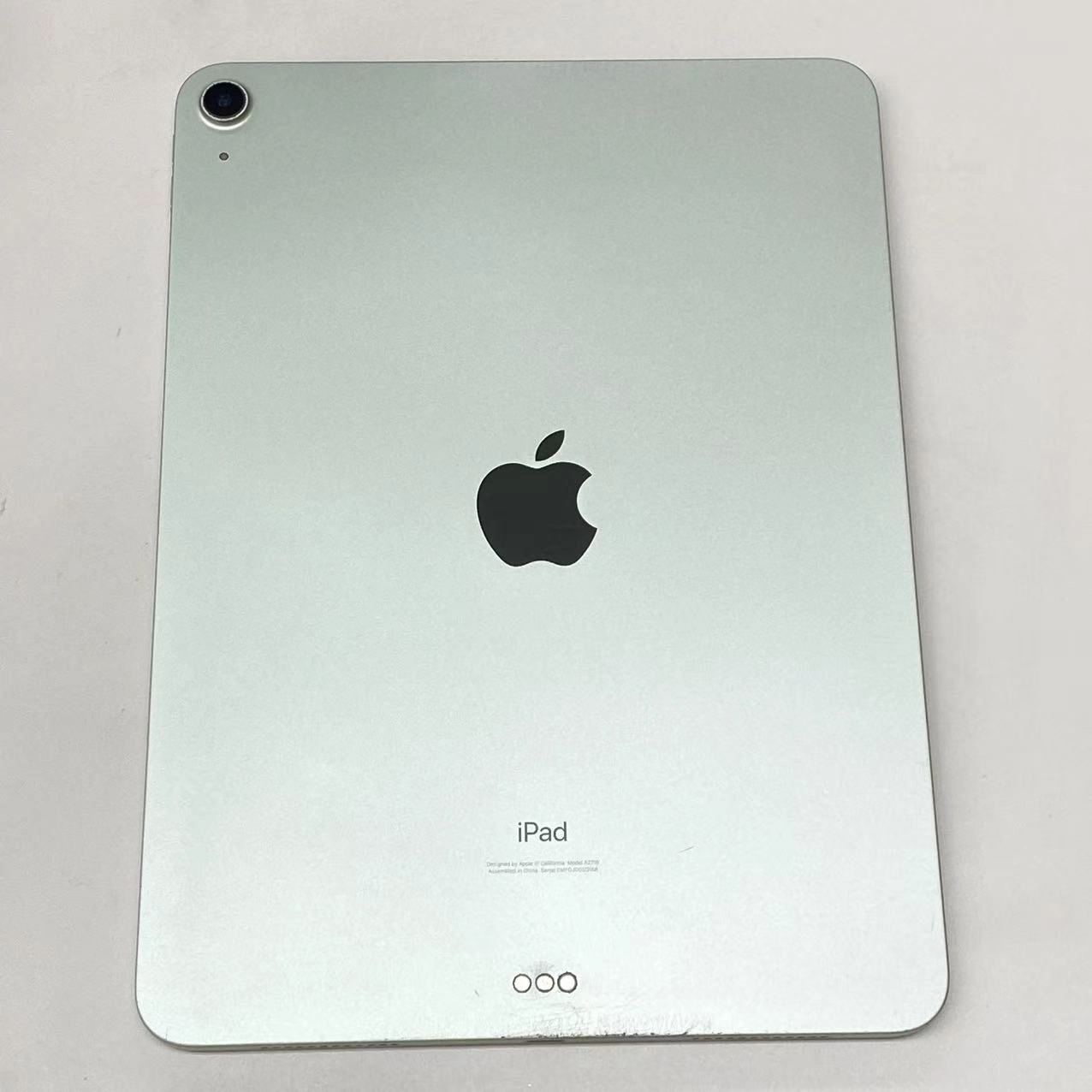 iPad Air 第4世代 Wi-Fiモデル 64GB グリーン NYFR2J/A ジャンク品