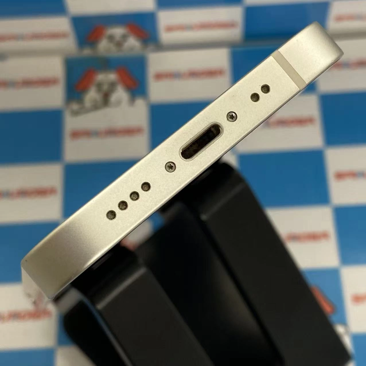 iPhone13 mini 128GB スターライト MLJE3J/A SIMフリー ジャンク品