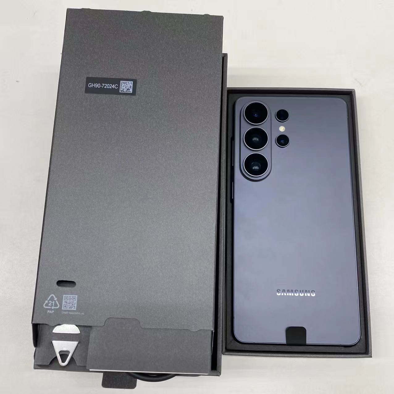 Galaxy S26 Ultra 256GB ブラック SCG37 SIMフリー 開封未使用品