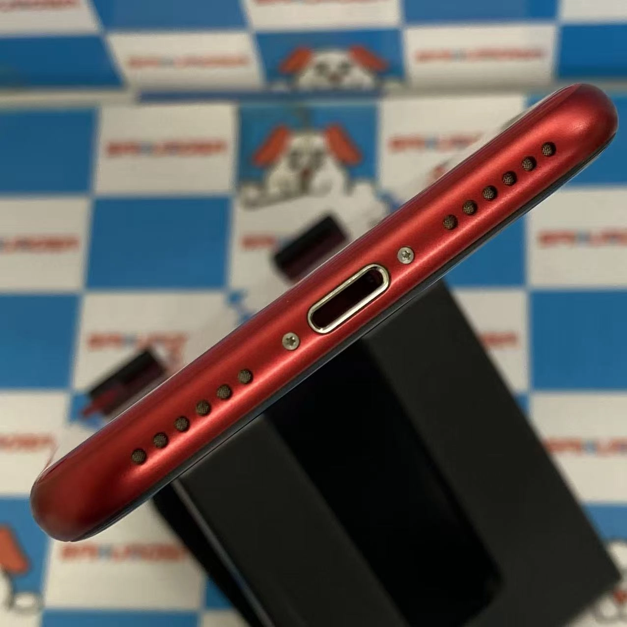 iPhoneSE 第2世代 256GB Product Red MXVV2J/A mineo