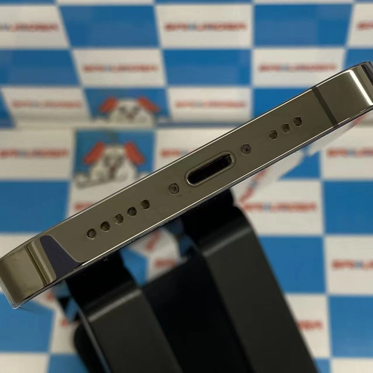iPhone13 Pro 1TB グラファイト MLV13J/A docomo版SIMフリー ジャンク品