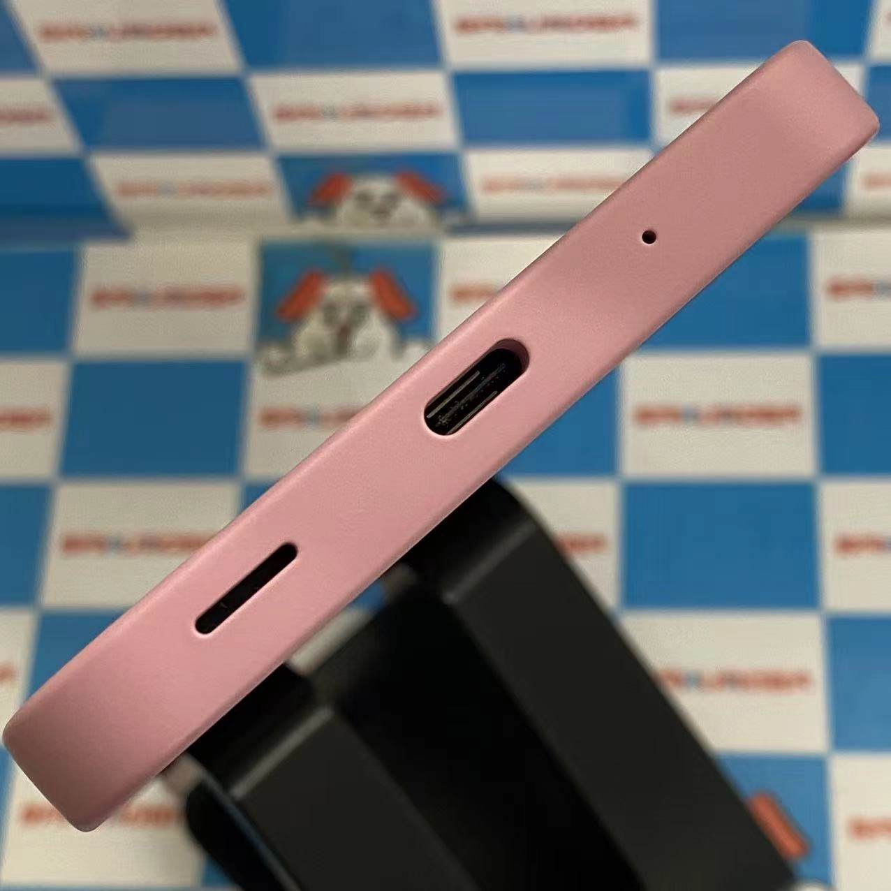 AQUOS wish5 4GB/64GB ナデシコ SH-52F docomo版SIMフリー 美品