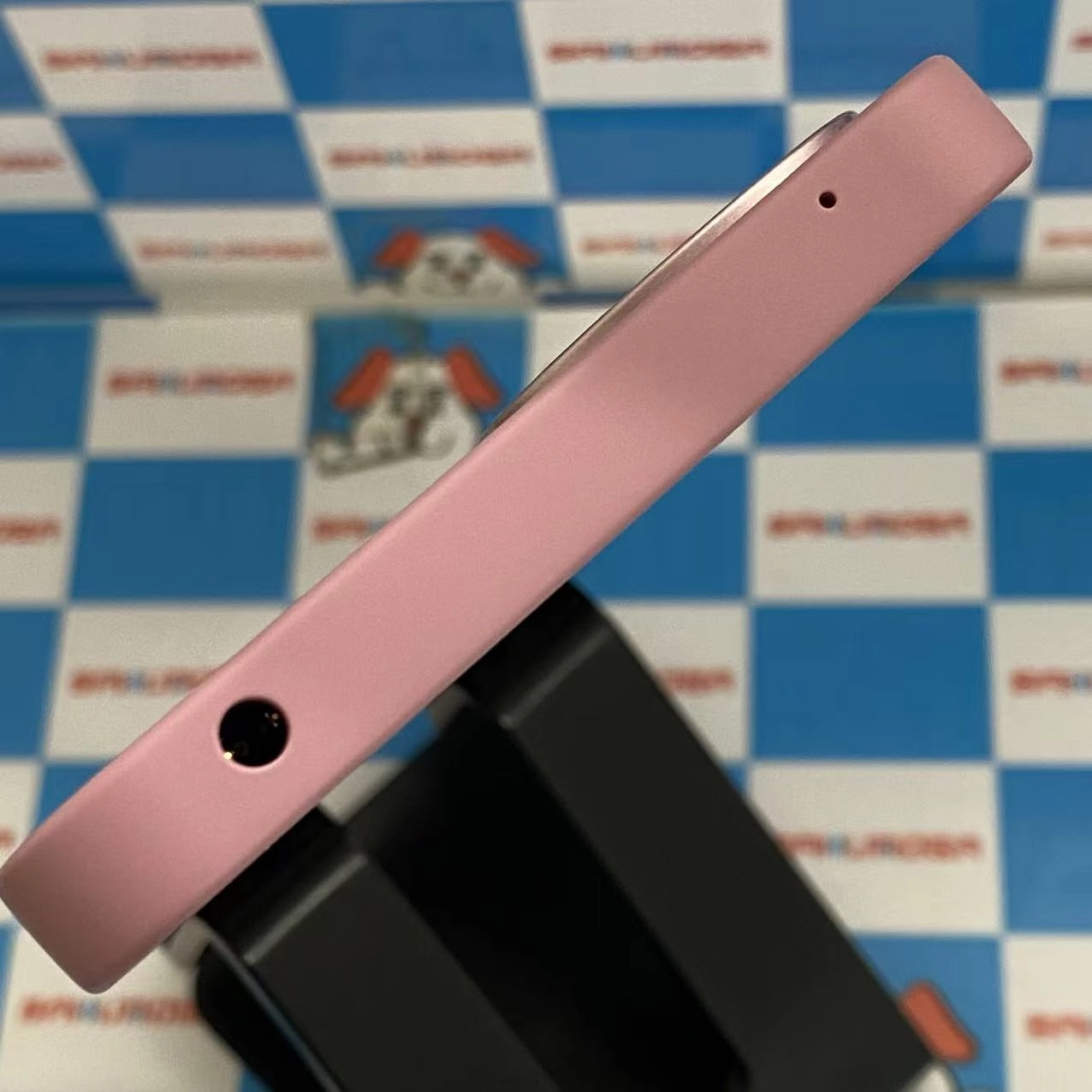 AQUOS wish5 4GB/64GB ナデシコ SH-52F docomo版SIMフリー 美品