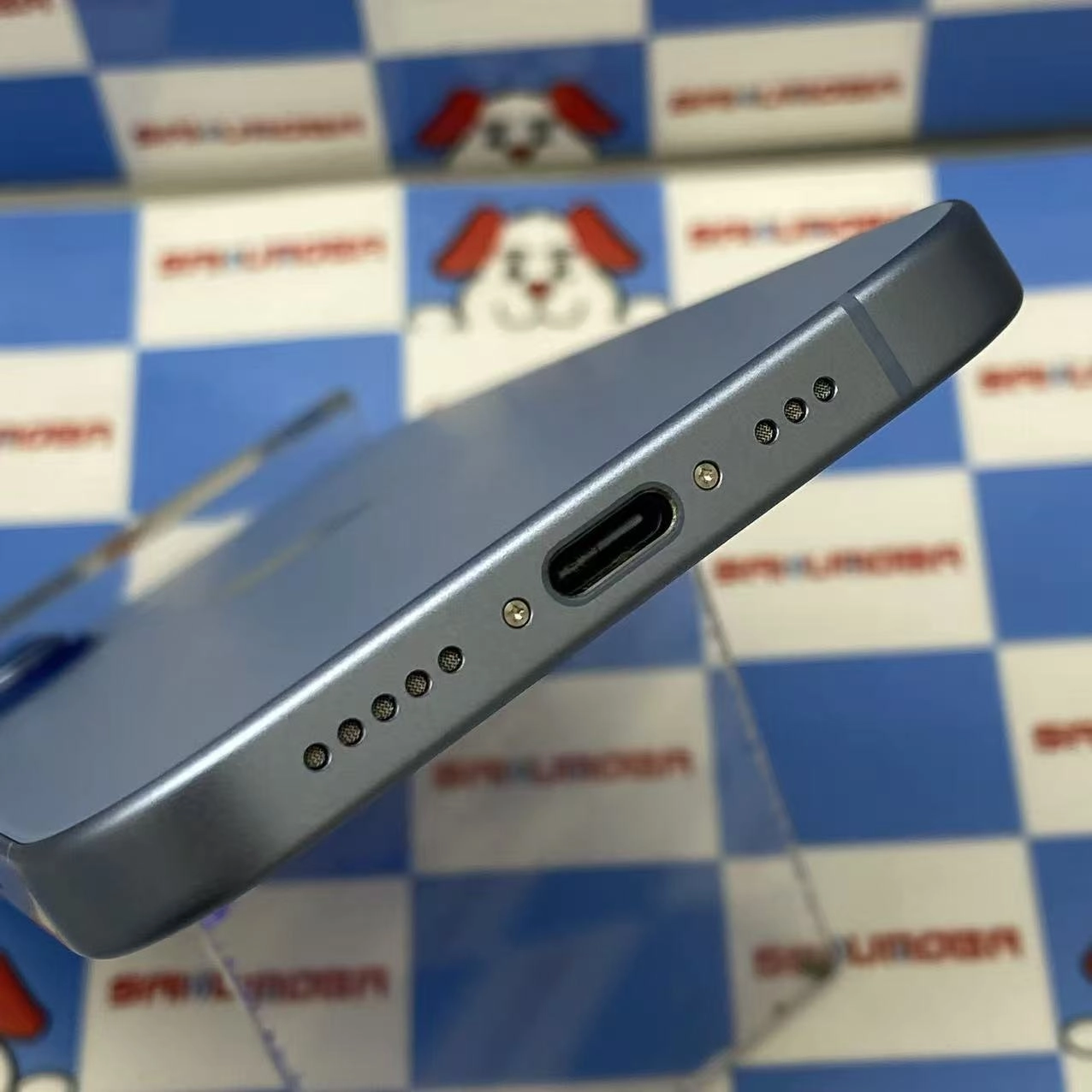 iPhone 17 256GB ミストブルー MG694J/A AU版SIMフリー 新品同様 au