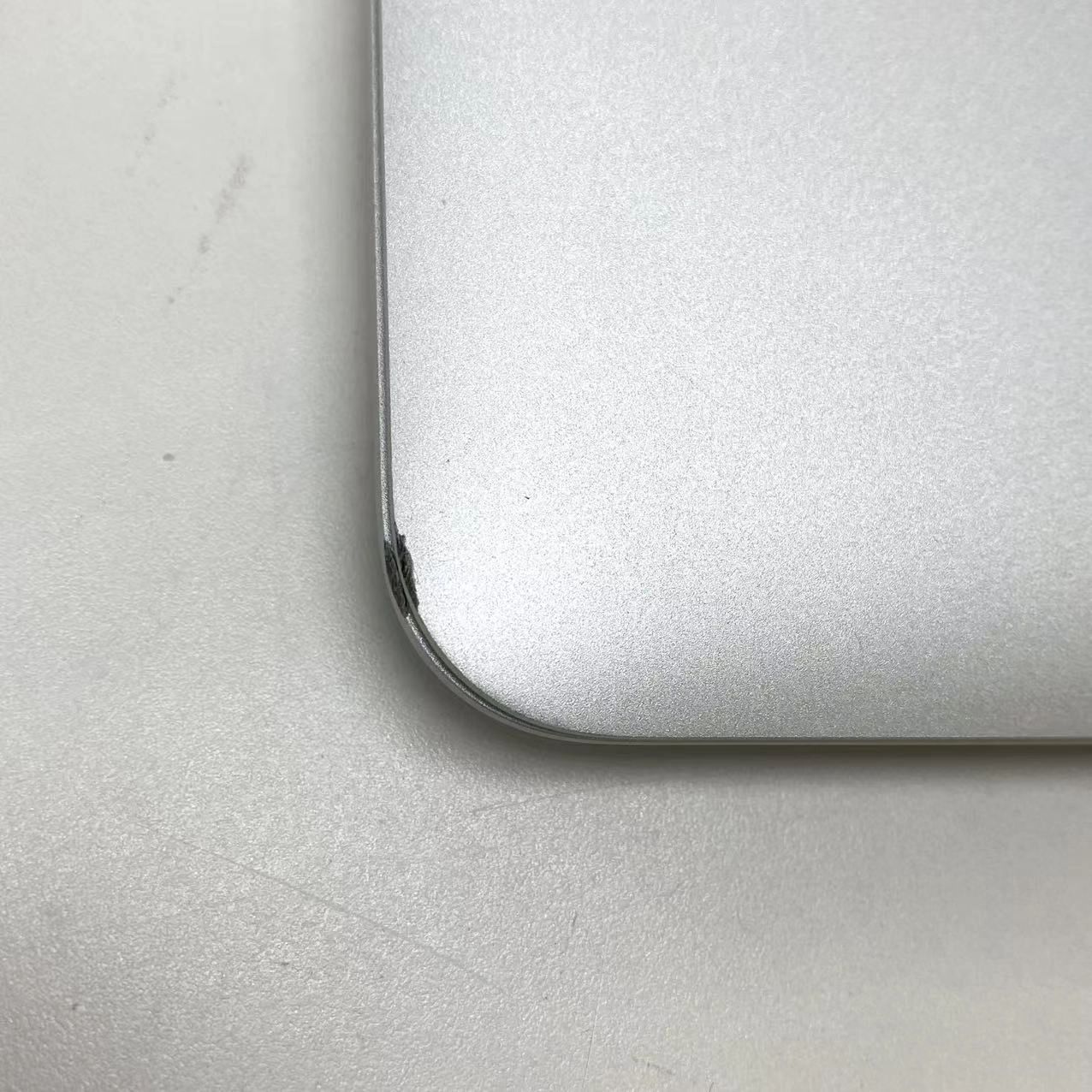 MacBook Air 13インチ Mid2017 Corei5 8GB/256GB シルバー MQD42J/A