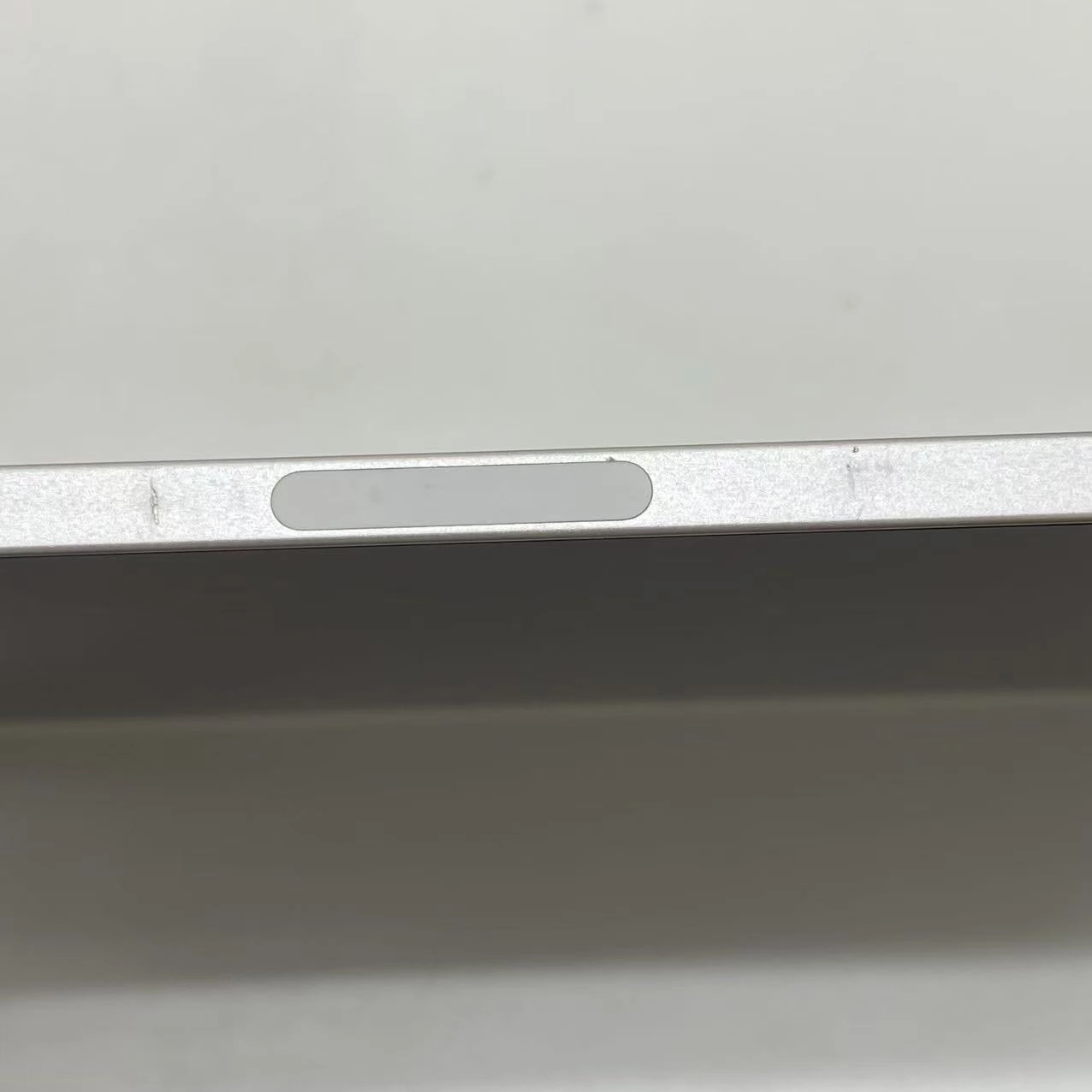 iPad Air 第5世代 Wi-Fi+Cellularモデル 64GB スターライト MM6V3J/A SoftBank版SIMフリー