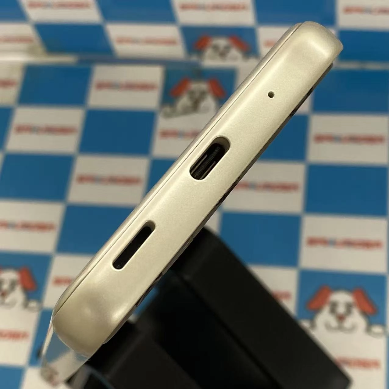シンプルスマホ6 64GB シャンパンゴールド A201SH SoftBank版SIMフリー