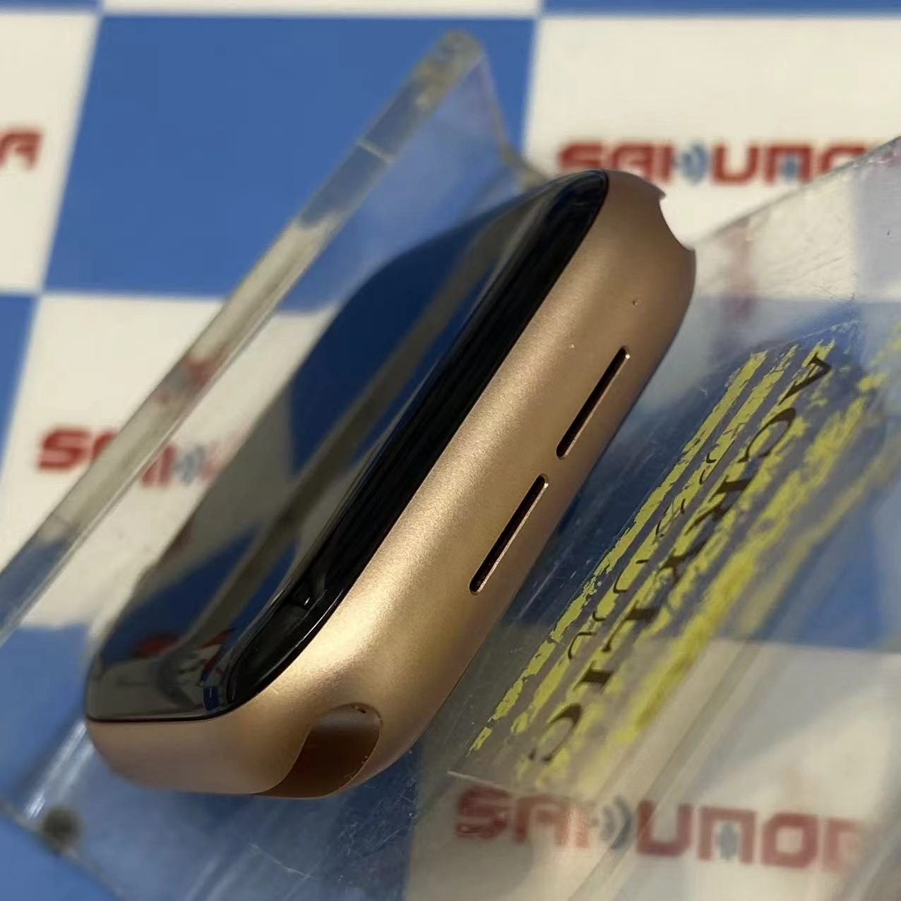 Apple Watch SE 第1世代 40mm GPSモデル 32GB ゴールド MKQ03J/A