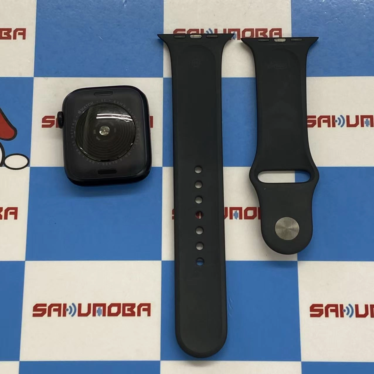 Apple Watch SE 第2世代 44mm GPSモデル 32GB ミッドナイト MNK03J/A美品
