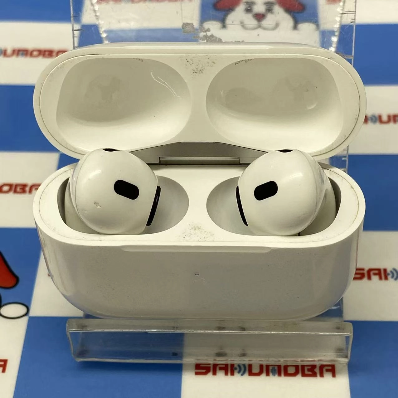 AirPods Pro 第2世代 MagSafe充電ケース(USB-C)付き ホワイト MTJV3J/A
