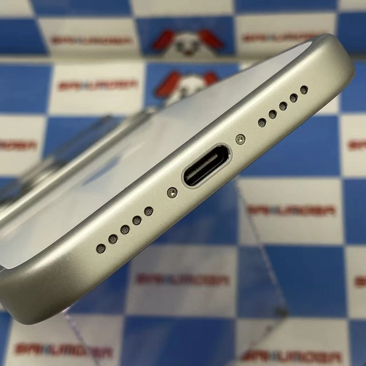 iPhone 17 Pro 256GB シルバー MG854J/A SIMフリー 美品