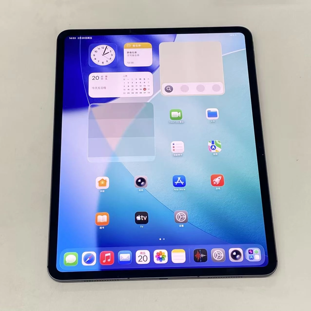 iPad Pro 13インチ  M4 WifI＋Cellular版 1TB スペースグレイ 4VXW3LL/A 海外版SIMフリー ジャンク品