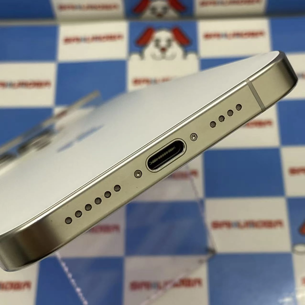 iPhone16 Pro Max 256GB ホワイトチタニウム MYWH3J/A SIMフリー