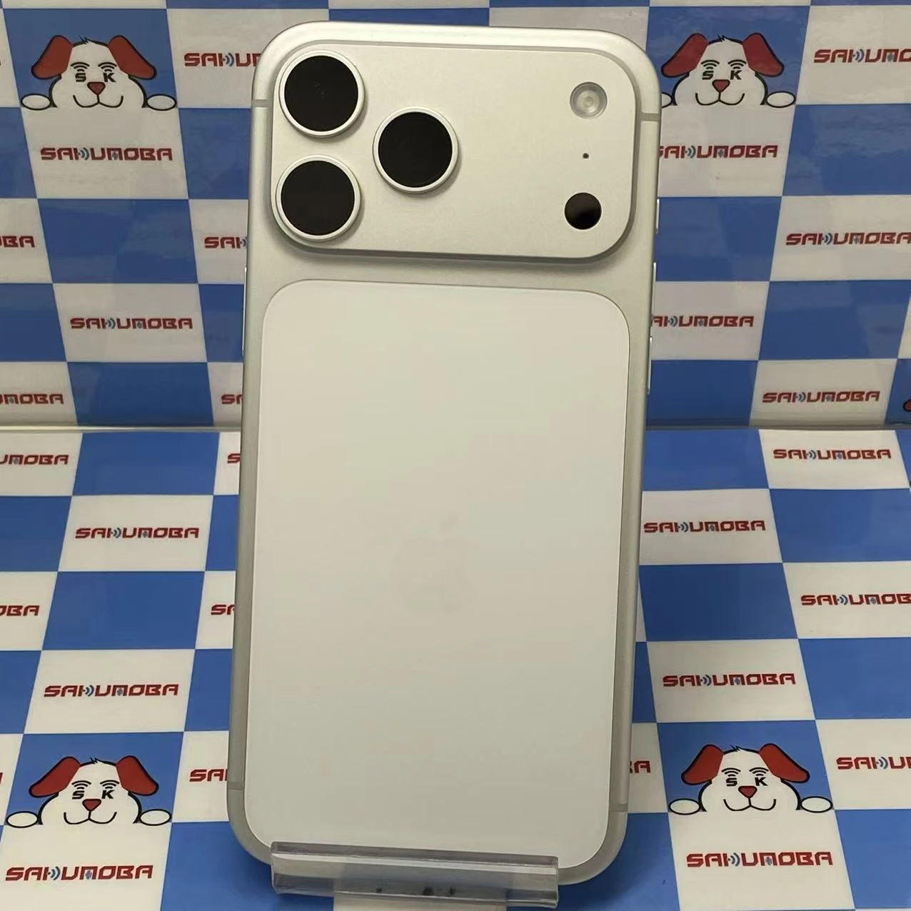 iPhone 17 Pro Max 256GB シルバー MFY84J/A docomo版SIMフリー 美品