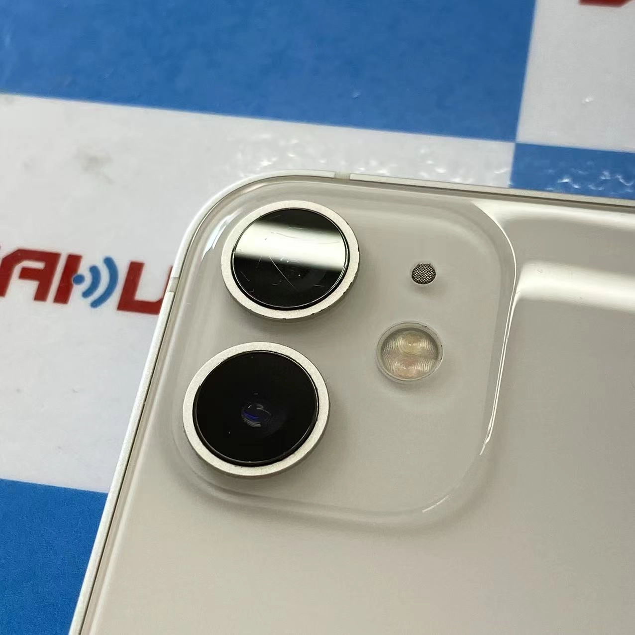 iPhone12 mini 64GB ホワイト MGA63J/A docomo版SIMフリー