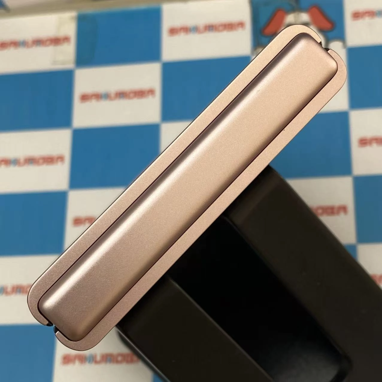 motorola razr 60 512GB&nbsp; パルフェピンク XT2553-8 SIMフリー 美品