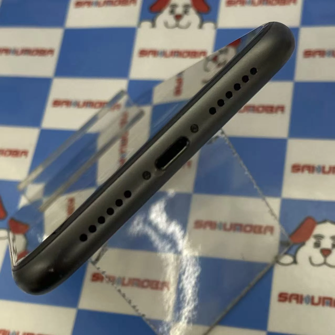iPhone11 256GB ブラック MWM72J/A AU版SIMフリー au